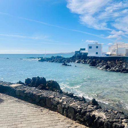 Canaryislandshost L Cala Punta Mujeres Bagian luar foto