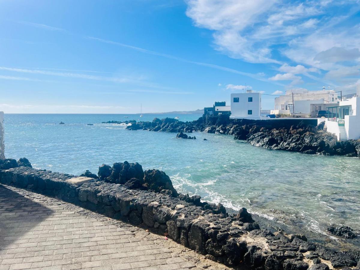 Canaryislandshost L Cala Punta Mujeres Bagian luar foto